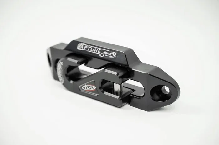 Addictive Desert Designs 1-5/16in Winch Fairlead Plate w/ Recessed Round End Hook – Black